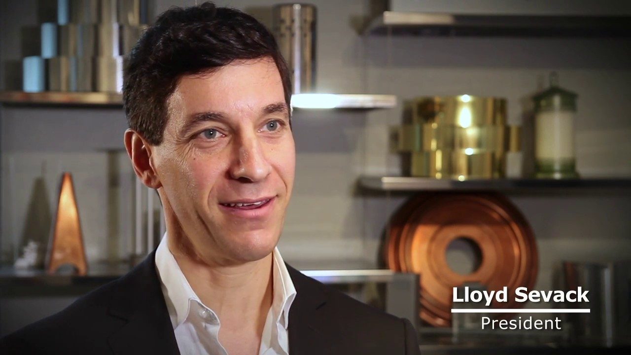 Lloyd Sevack, président, dans la vidéo sur l’histoire de Tripar